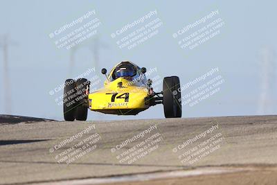 media/Oct-26-2025-CalClub SCCA (Sun) [[8ce1e69566]]/Group 6/Grapevine/